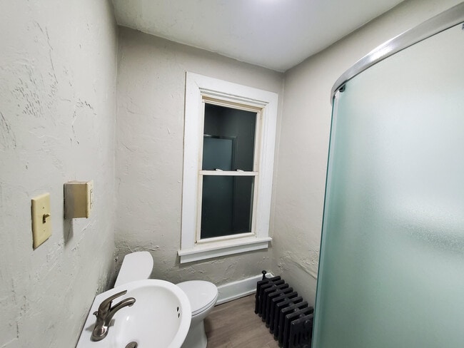 Photo - 550 Railroad St Unidad 1