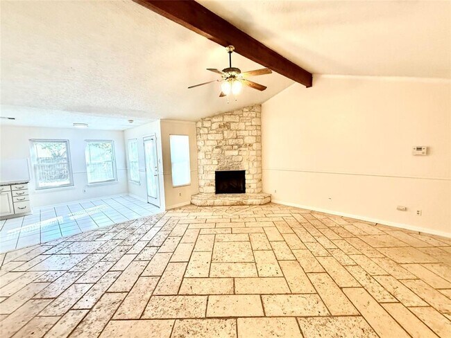 Photo - 710 Riverwood Dr