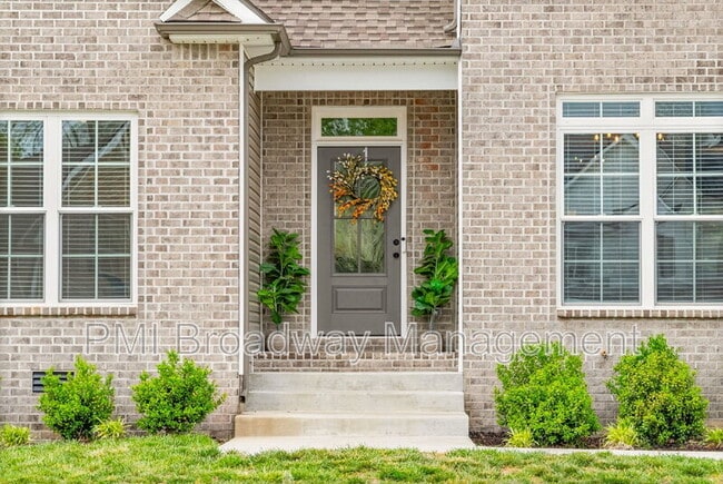 Photo - 181 Sherlock Dr