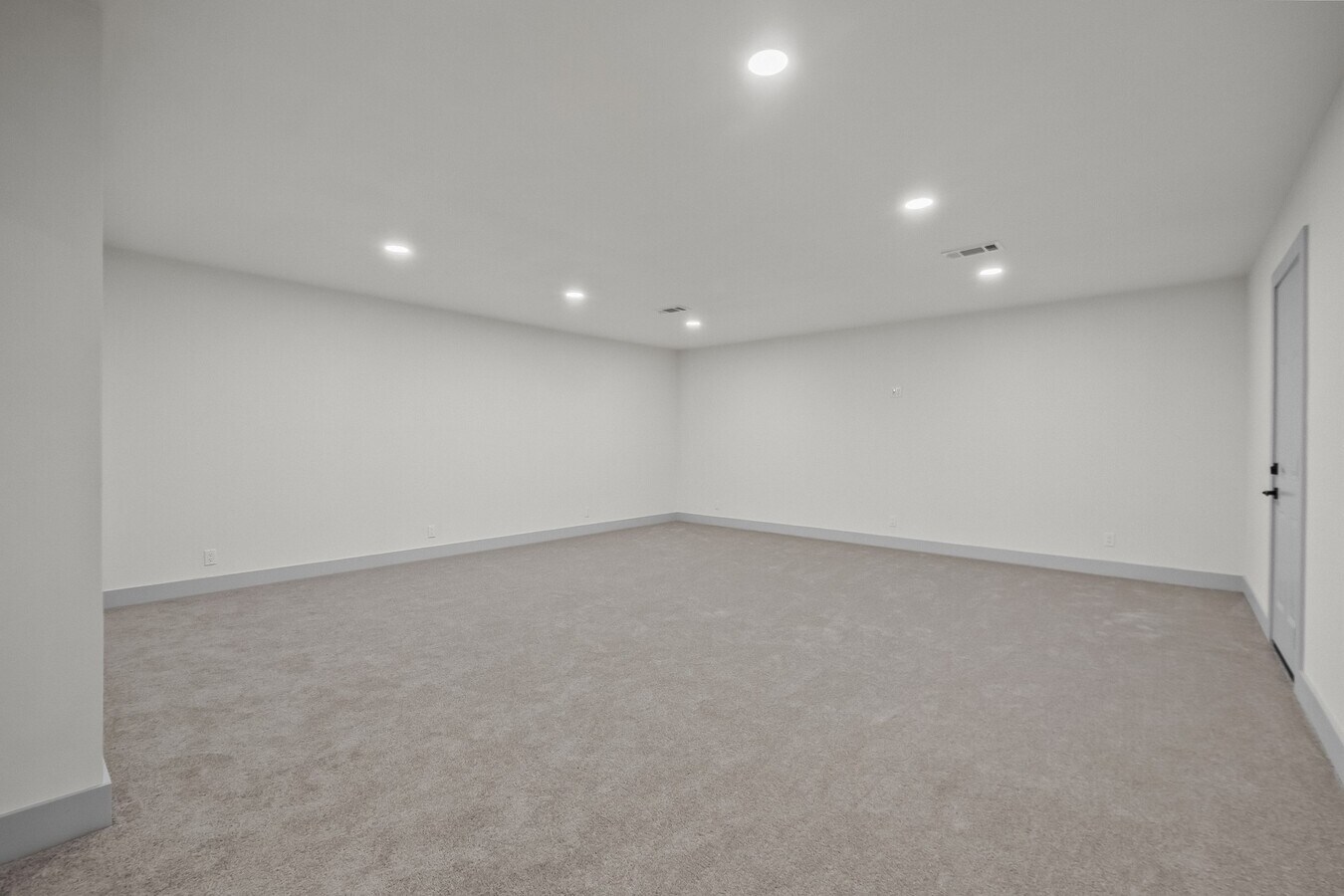 Photo - 4903 Mayflower St