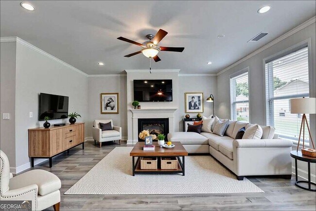 Photo - 7309 Yewtree Dr
