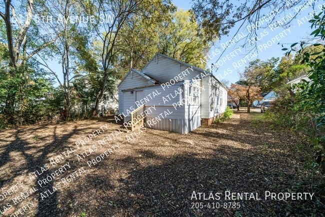 Photo - 611 5th Ave SW