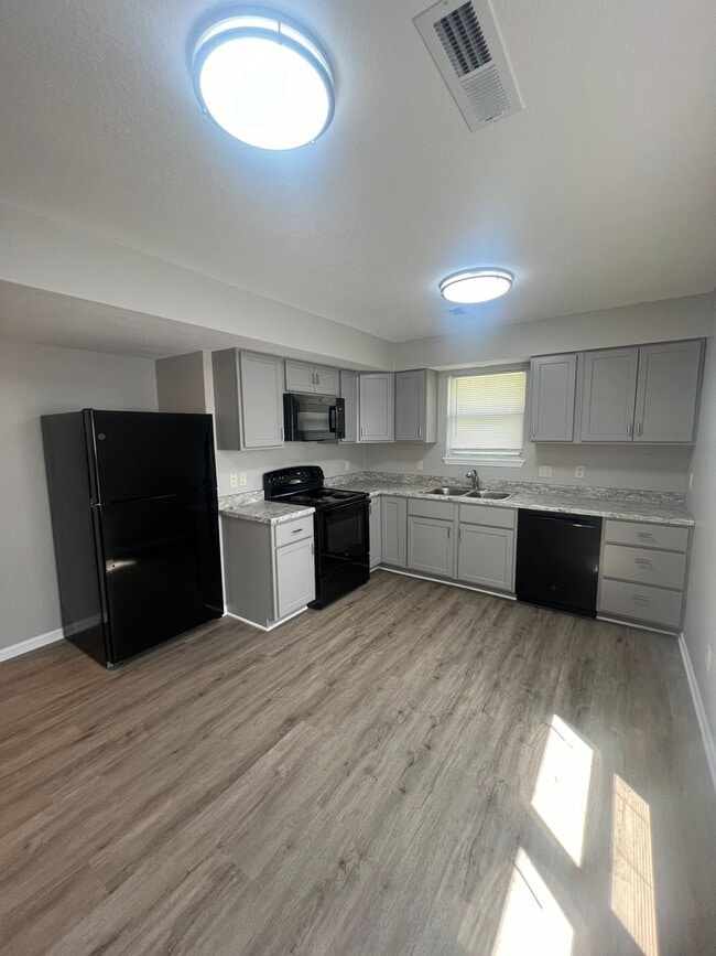 Photo - 3704-3706 Pimlico Unit 3706 Pimlico