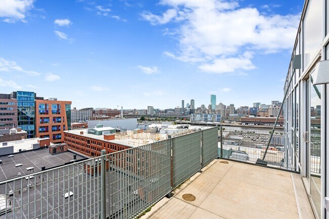 Photo - 25 Channel Center St Unidad PH204