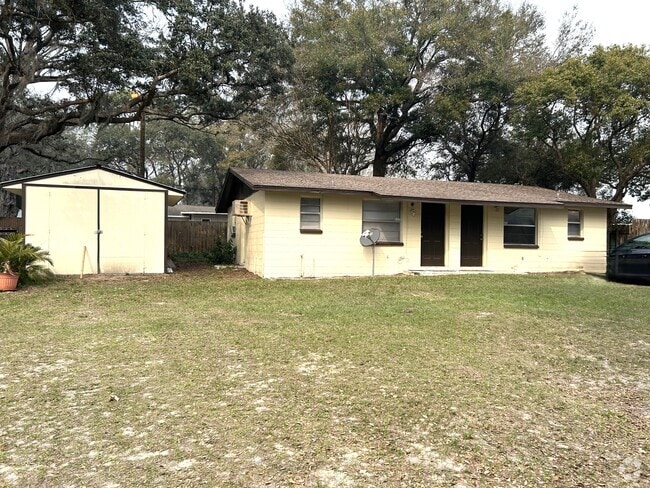 Building Photo - 8127 Cass Rd Unit 8127 Cass Rd. Rental