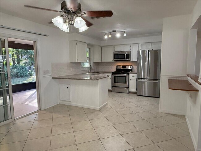 Photo - 6441 NW 65th Ave