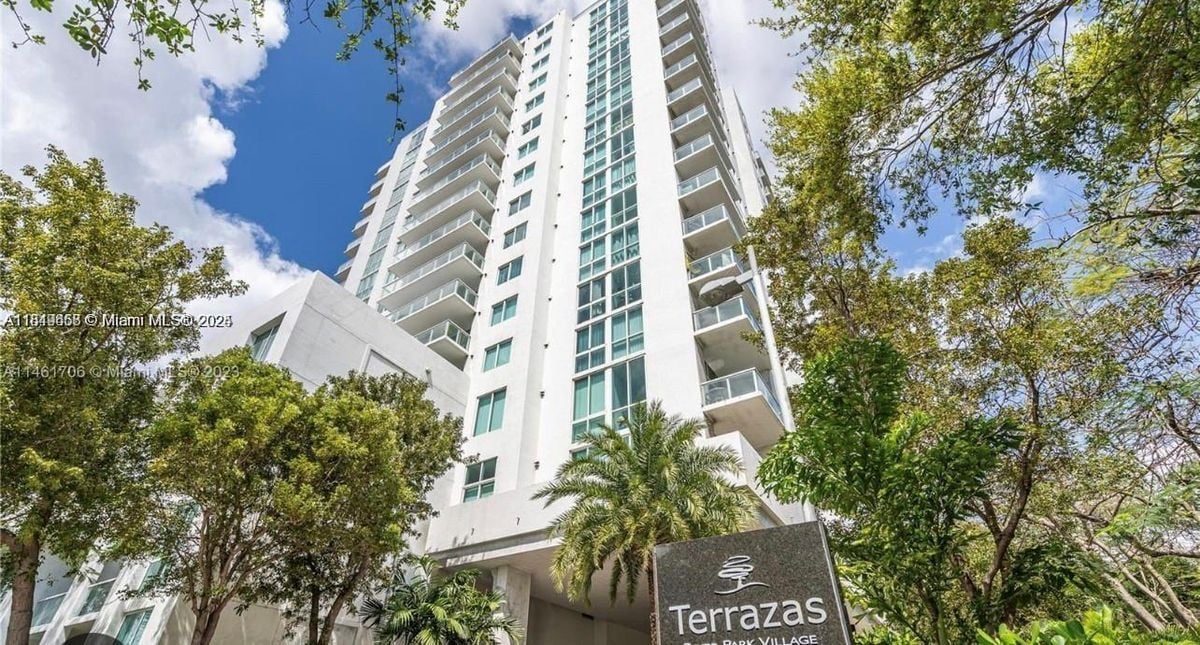 Photo - 1861 NW S River Dr Condo