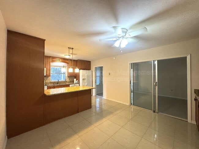 Photo - 612 Martin Ave