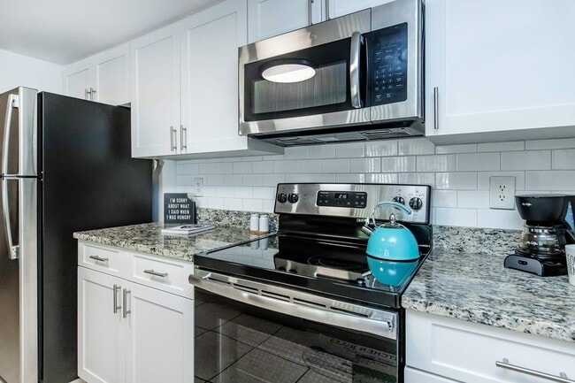 Building Photo - Urban Place Apartments