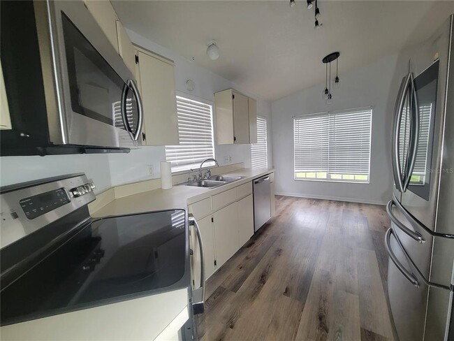 Photo - 9827 Dean Cove Ln