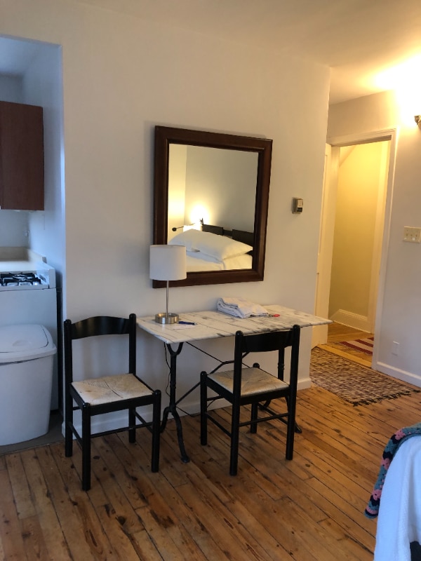 Photo - 1296 W 106th St