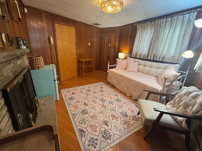 Photo - 18 Laurelhurst Rd