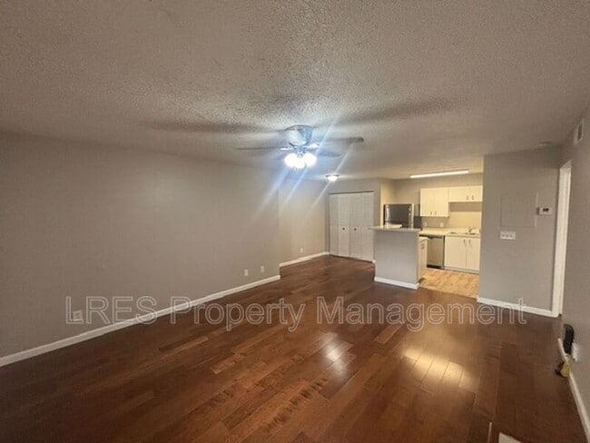 Photo - 390 Lake Placid Ct