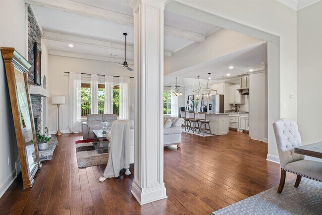 Photo - 4513 Chestnut Hill Dr