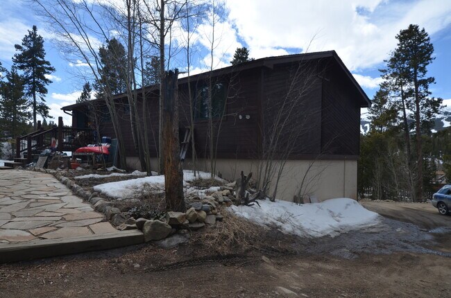 Photo - 347 SCR 450 Unit Upstairs