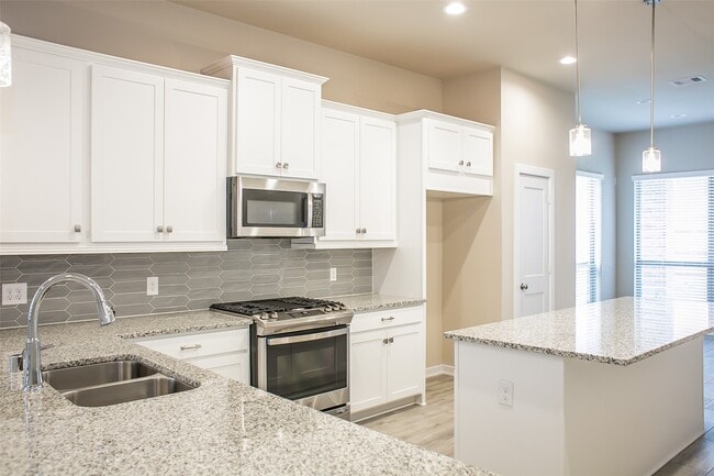 Building Photo - 10465 Wild Rice