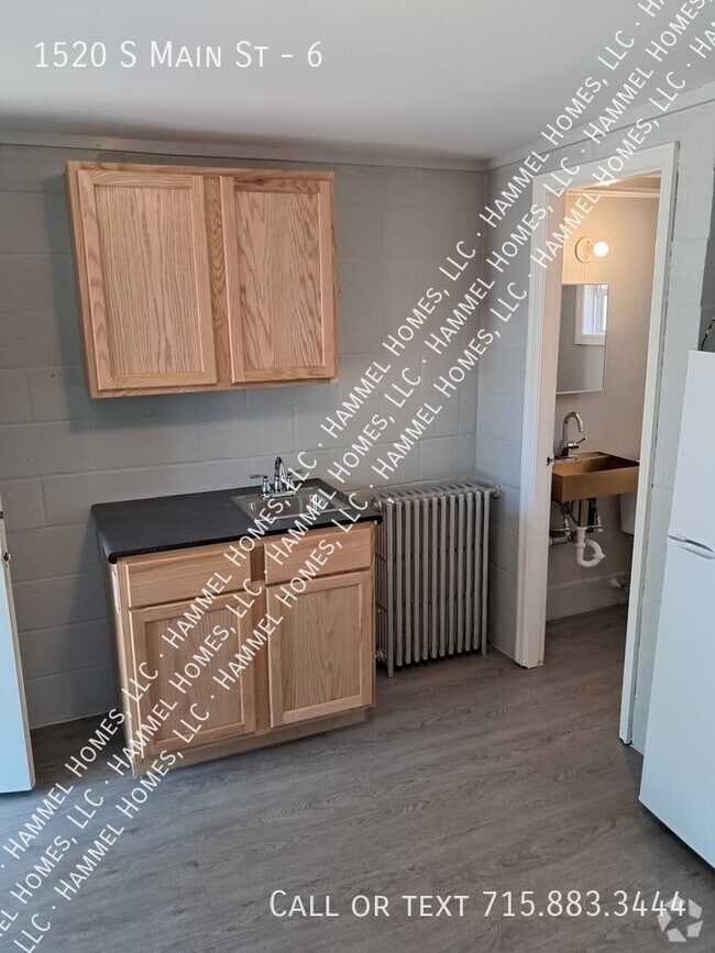 Building Photo - 1520 S Main St Unit 6 Rental