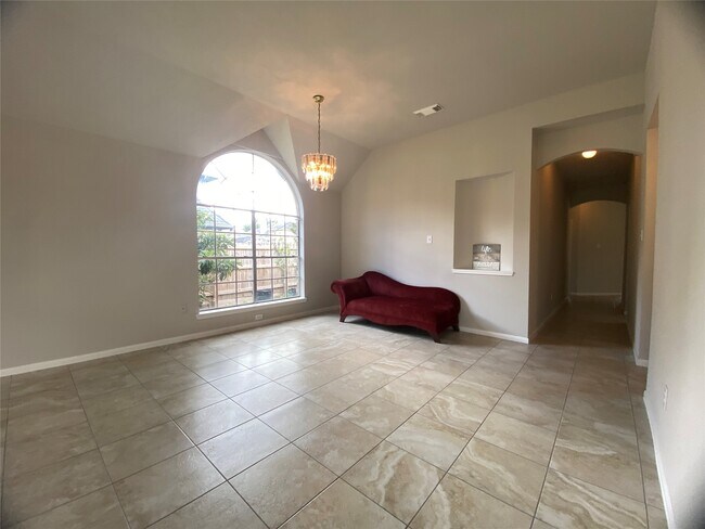 Photo - 15922 Williwaw Dr