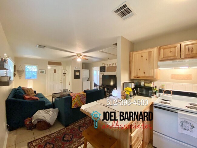 Photo - 448 Burleson Unidad 1