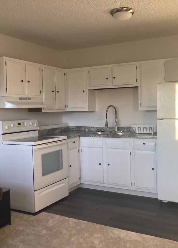 Photo - 1740 Muldoon Cir