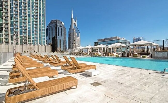 Photo - Highrise Condo in the Heart of Music City! Unidad 3208