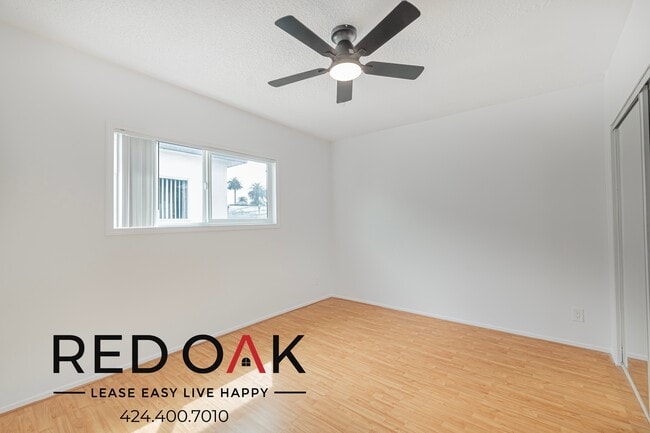 Photo - 4037 McLaughlin Ave Unit 14