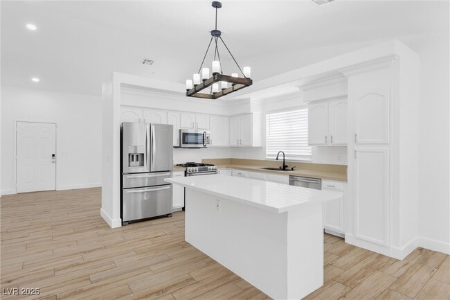Photo - 8201 Bolingbrook Ave
