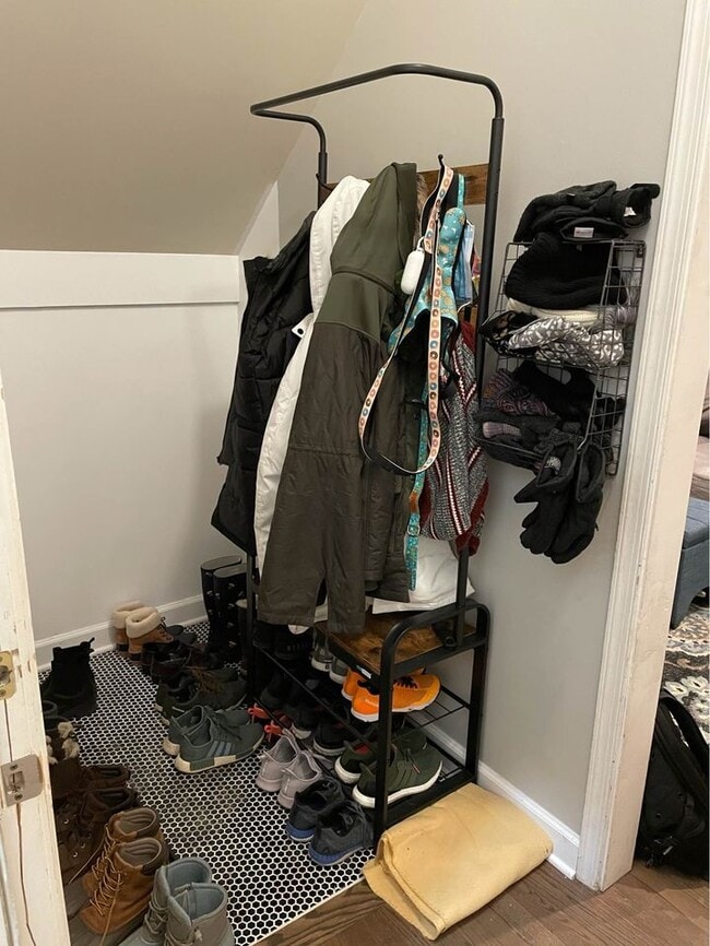 mud room - 1718 N Campbell Ave Unit 1