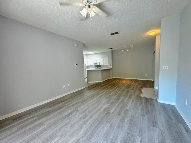 Photo - Updated 2BR/1BA Florida Club Condo! Available Soon!