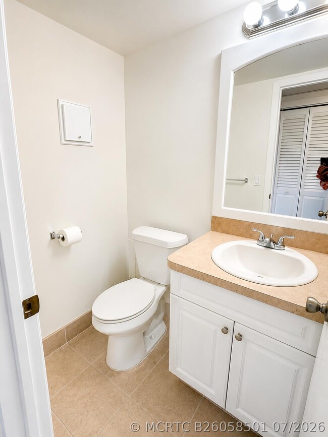 Photo - 254 Mansfield G Unit 254