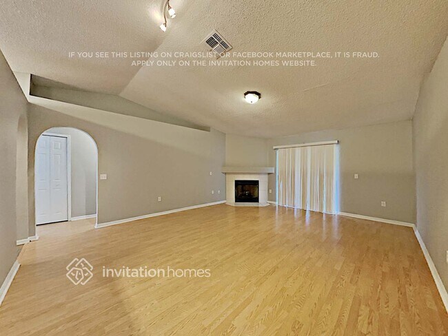 Photo - 2001 Millington Ln