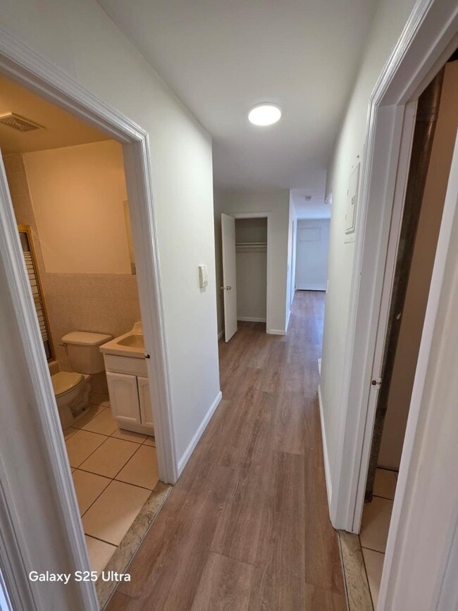 Photo - 6678 69th St Unidad 3