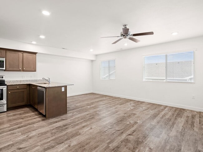 Photo - 14911 S Tumble Rock Way Unit 14911