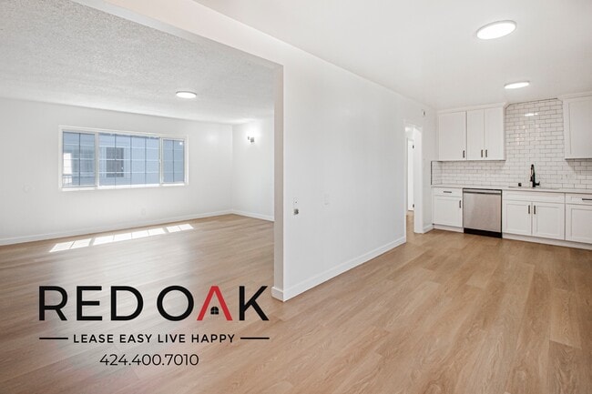 Building Photo - 1540 W 145th St Rental
