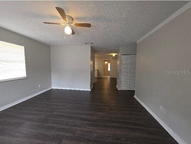 Photo - 843 Grove Ave