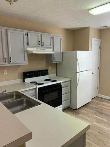 Photo - 449 Dabney Dr