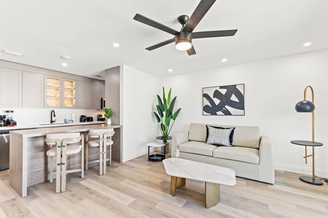 8115 Thomas Dr Unit SI ID1354909P