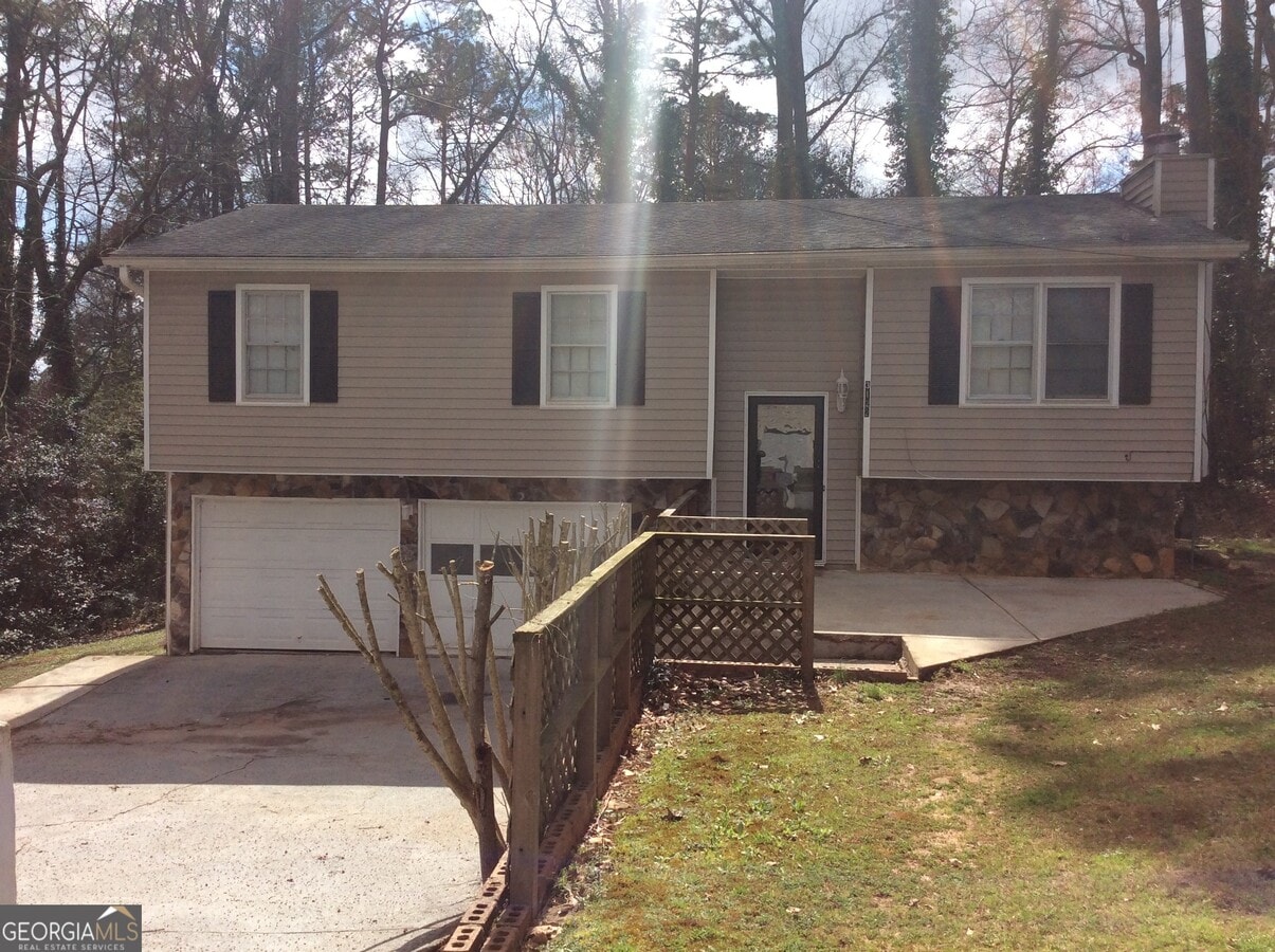 Photo - 3122 Dempsey Pl