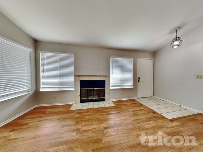 Photo - 7726 Robinette Rd