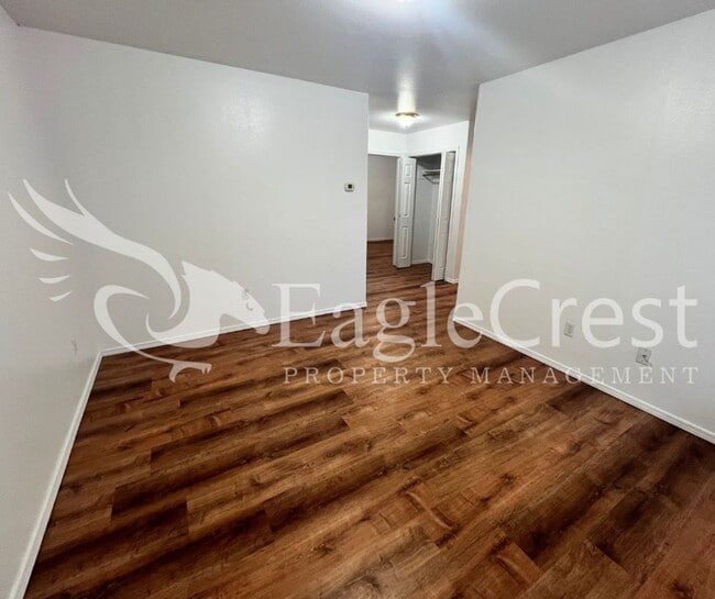 Photo - 706/708SCollege Unidad 103