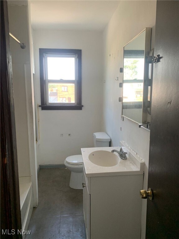 Photo - 4889 Turney Rd Apartamento