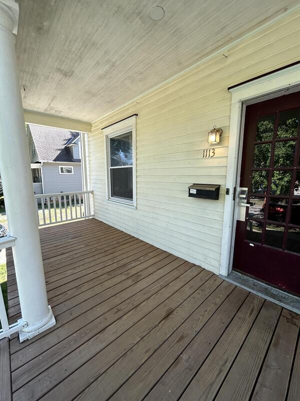 Photo - 1113 Vermont St