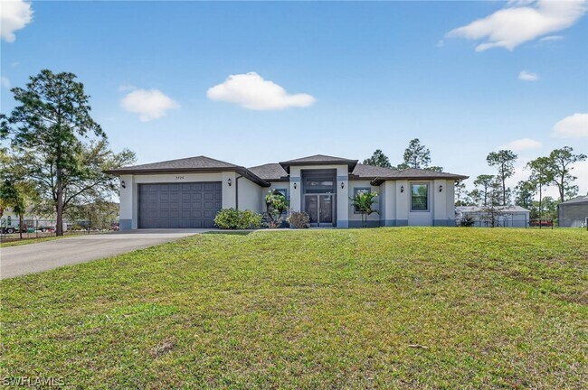 Photo - 2326 6th Ave SE