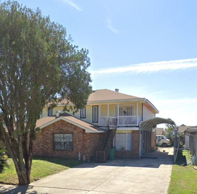 Building Photo - 145 Dillard Dr