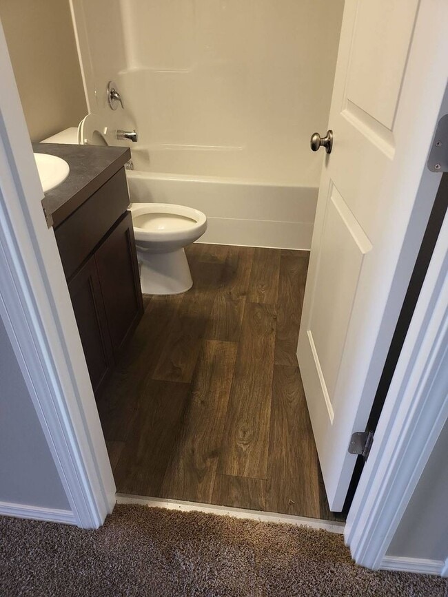 Photo - Beautiful 5 bedroom 3 bath home in Mae Val...