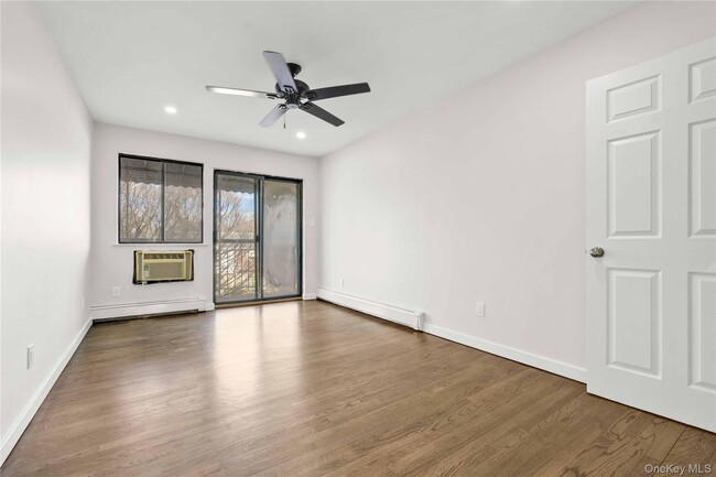 Photo - 67-07 Selfridge St Unit 3rd Floor