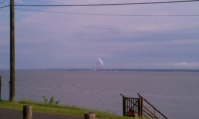 Photo - 2002 Beach Ave