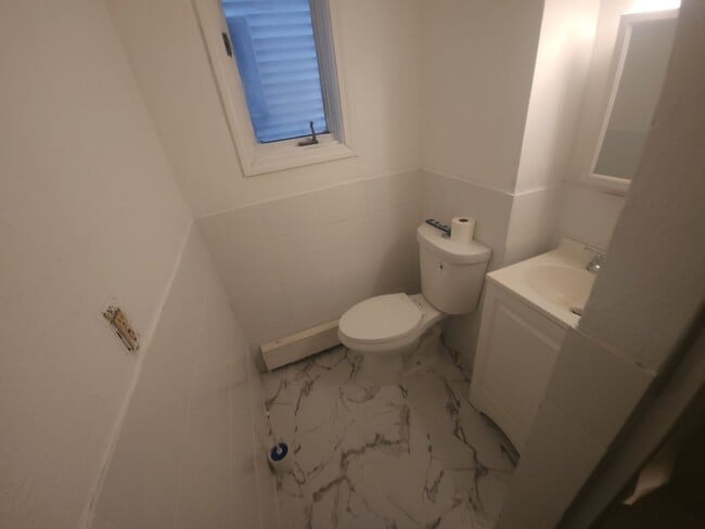 Photo - 22 Normandy St Unit 1