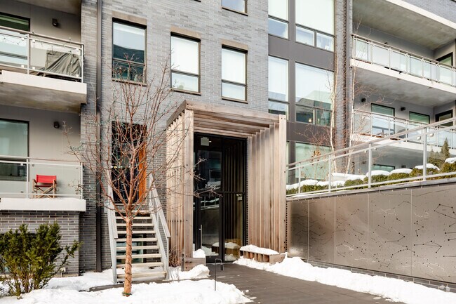 Entrance - Norweta Row - Phase I