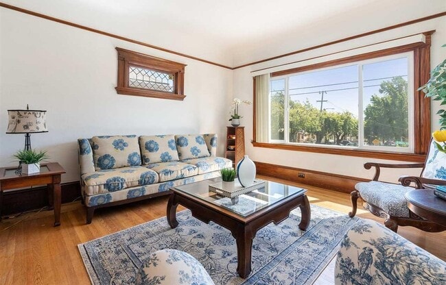 Photo - 4076 Santa Rita St